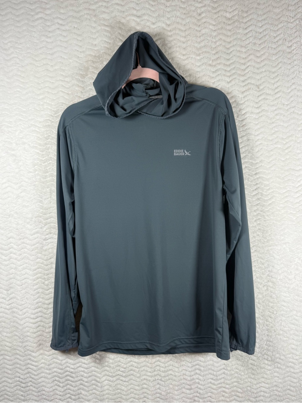 Eddie Bauer Men's Hooded Performance Top in Dark Teal